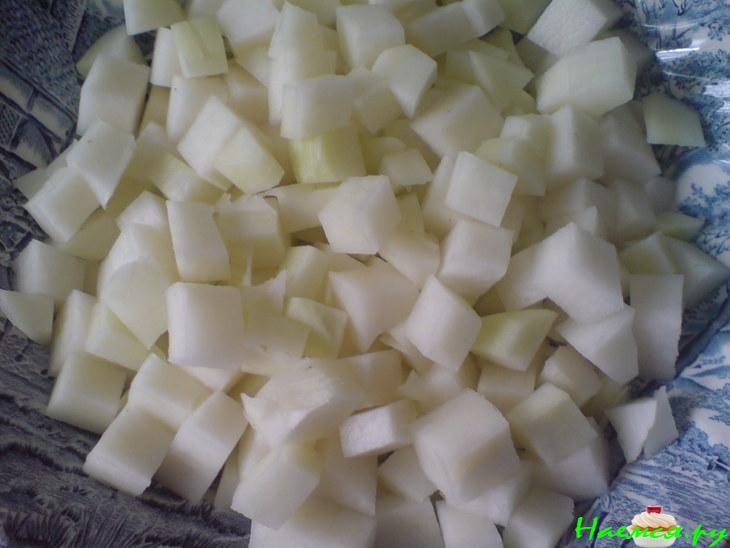 Шницель с соусом из кольраби