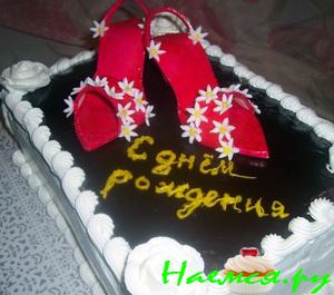 Торт ко дню рождения "Туфельки"