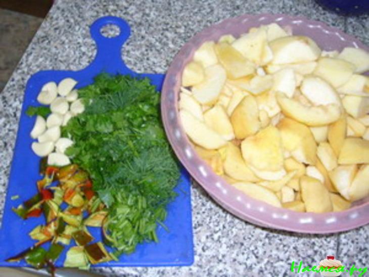 Густой острый айвово-яблочный соус