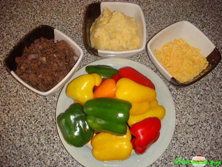 Перцы "Настроение" с сыром и филе