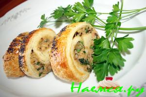 Рулетики с тунцом и петрушкой