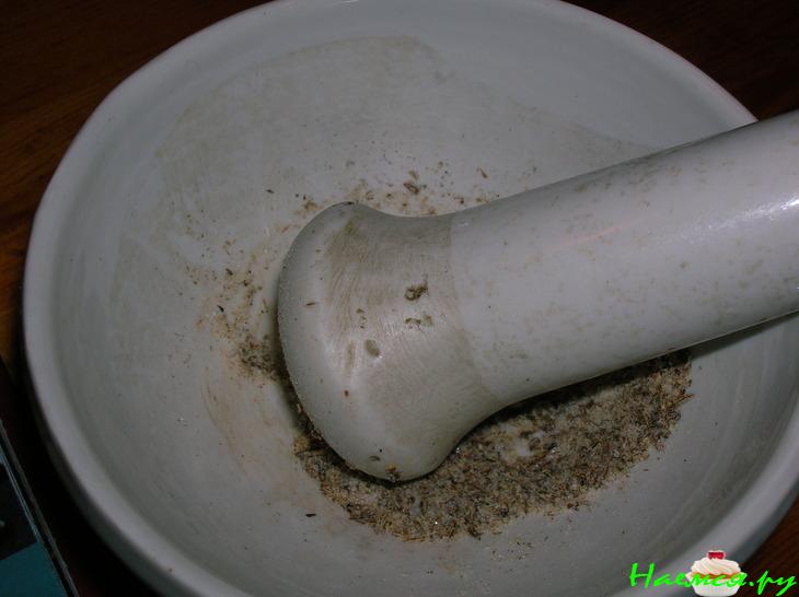 Дорада запеченная с овощами