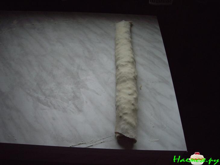 Спиральки из слоеного теста