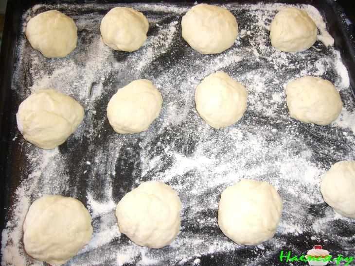 Пирожки с рыбой и зеленым луком Пирожки с рыбой и зеленым луком