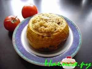 Тыква, запечённая с рисом, беконом и грибами