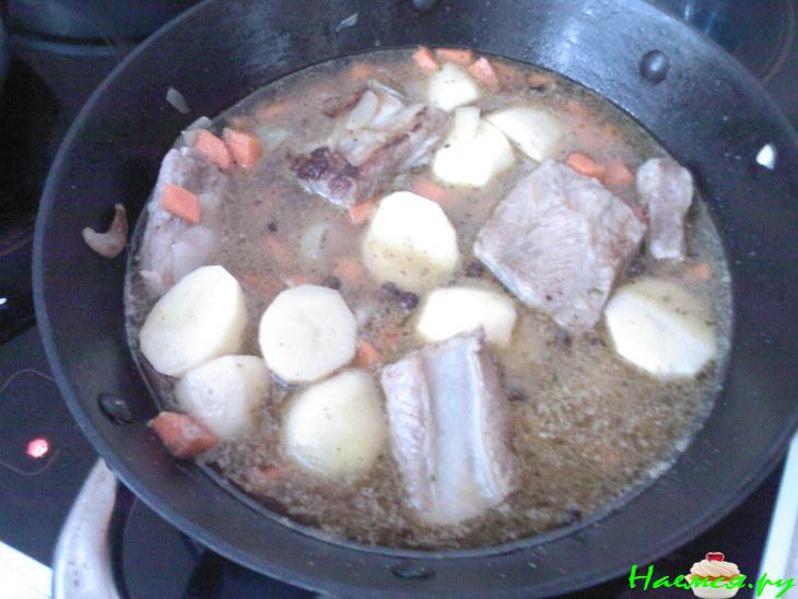 Мясное жаркое