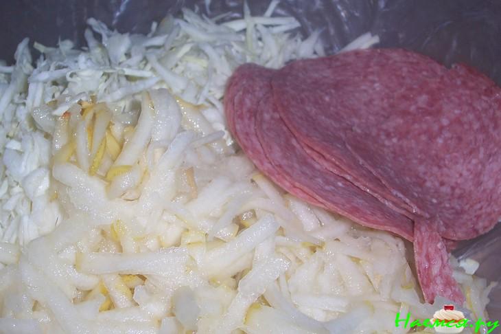 Салат из капусты с грушей Салат из капусты с грушей