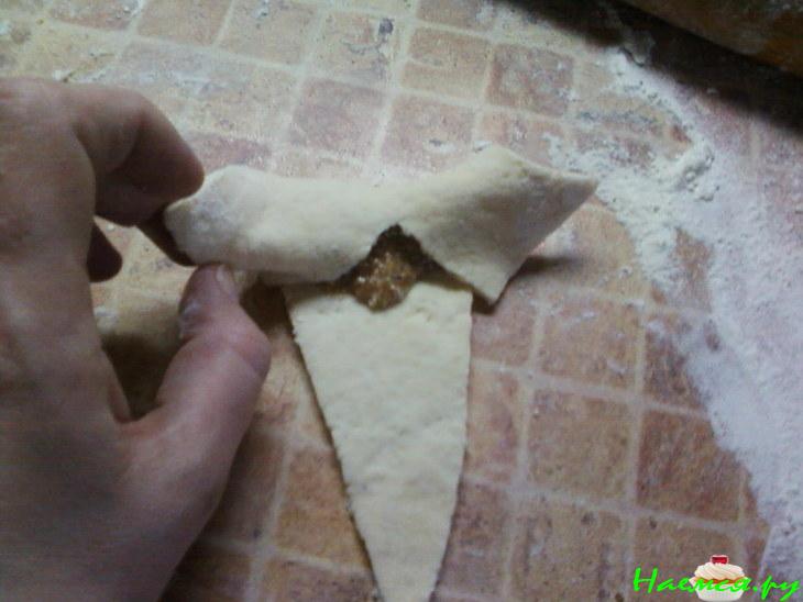 Круасаны с орехами Круасаны с орехами