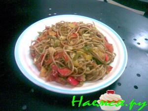 Лапша с овощами