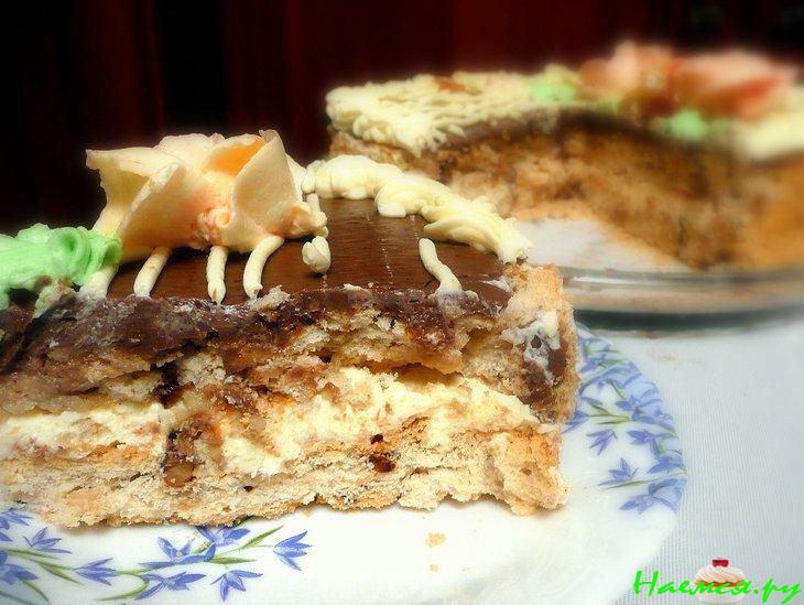 Торт "Киевский" с кремом на сгущенке, какао и коньяке Торт "Киевский" с кремом на сгущенке, какао и коньяке