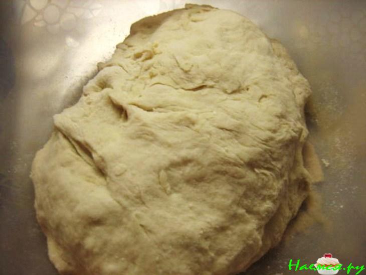 Капустный дрожжевой пирог