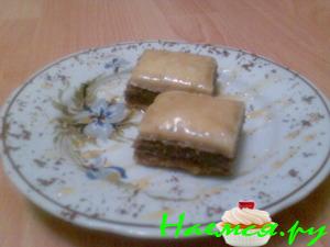 Пахлава из слоеного теста (вариант)