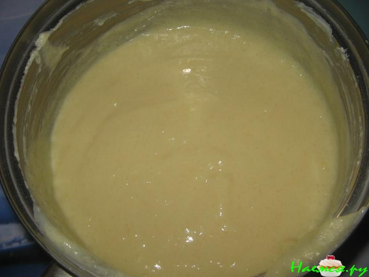 Торт "Наполеон" из готового теста Торт "Наполеон" из готового теста