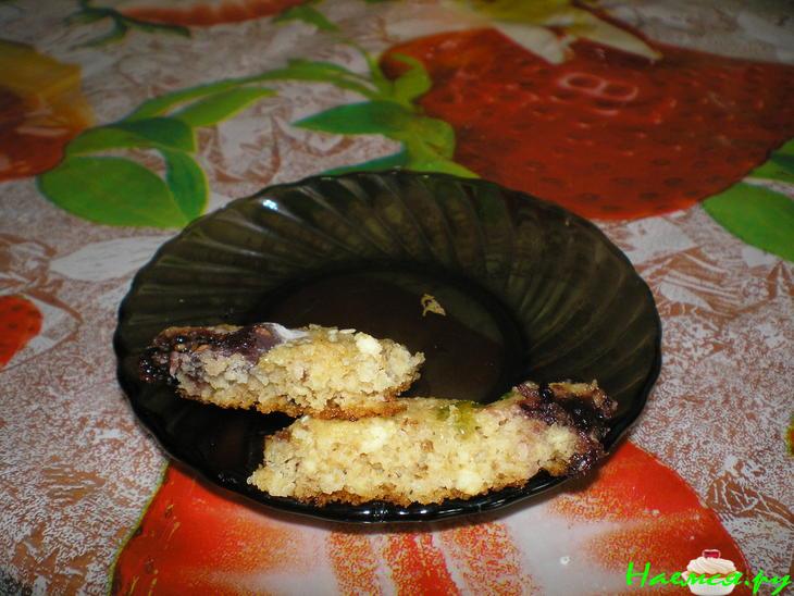 Печенье на кефире с вареньем в кунжуте