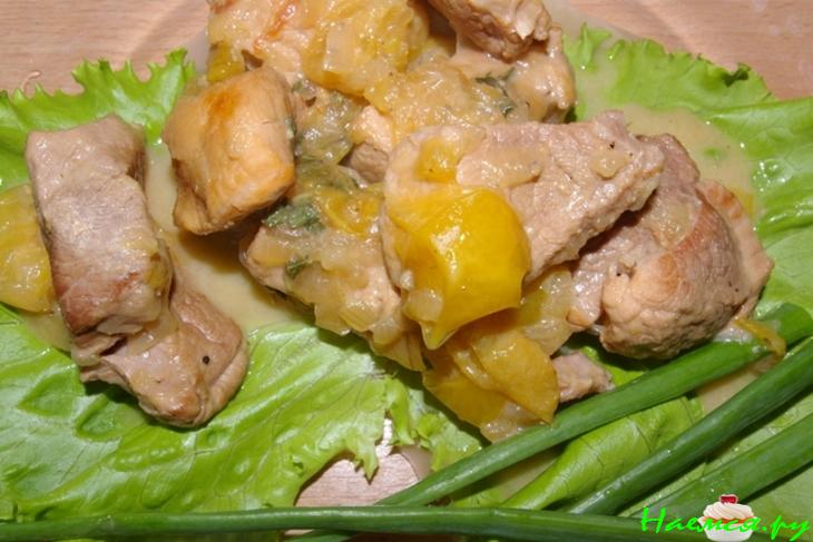 Свининка с алычой