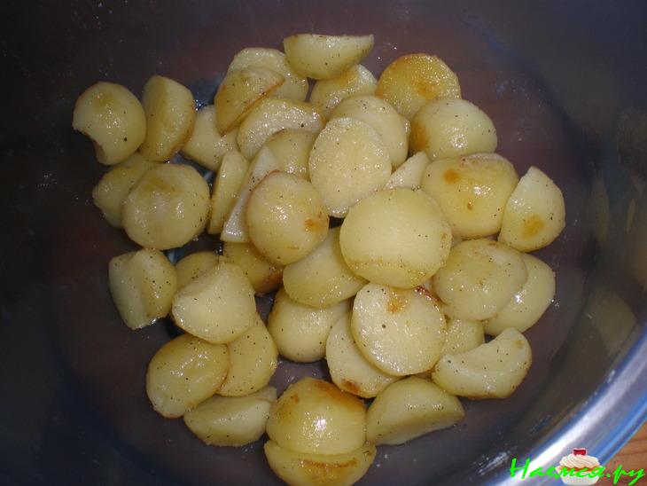 Салат картофельный с грибами