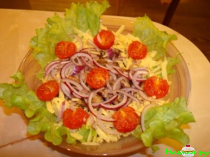 Фасолевый салат с запеченными помидорами