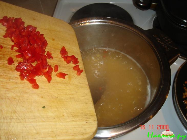 Горохово-рыбный суп