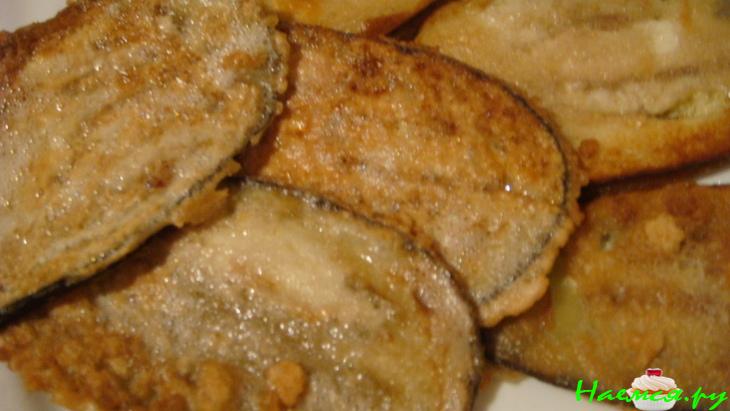 Рулетики из баклажан с мягким сыром