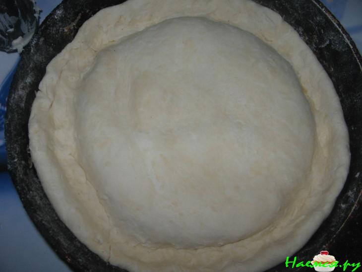 Пирог с начинкой из плавленных сырков