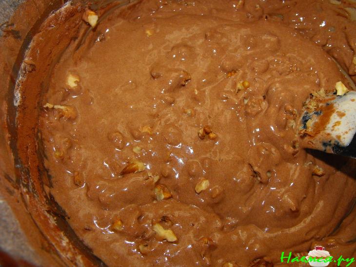 Шоколадно-ореховый торт с мягким кремом Шоколадно-ореховый торт с мягким кремом
