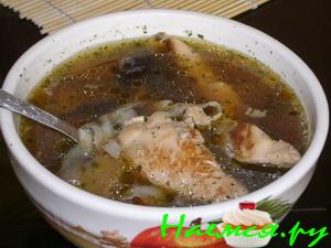 Курино-грибной суп с рисовой лапшой