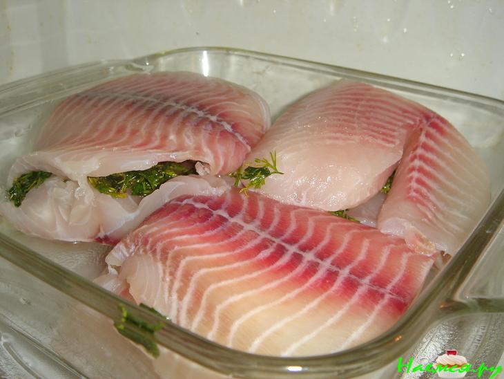 Теляпия под сметанным соусом