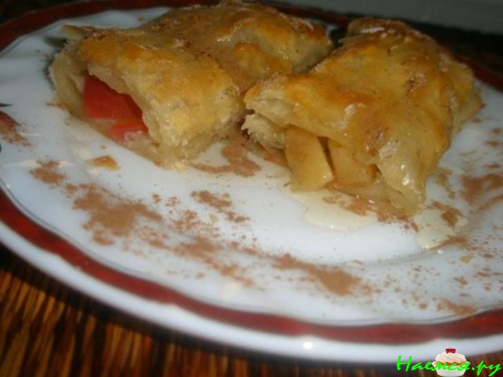 Пирожочки с персиками