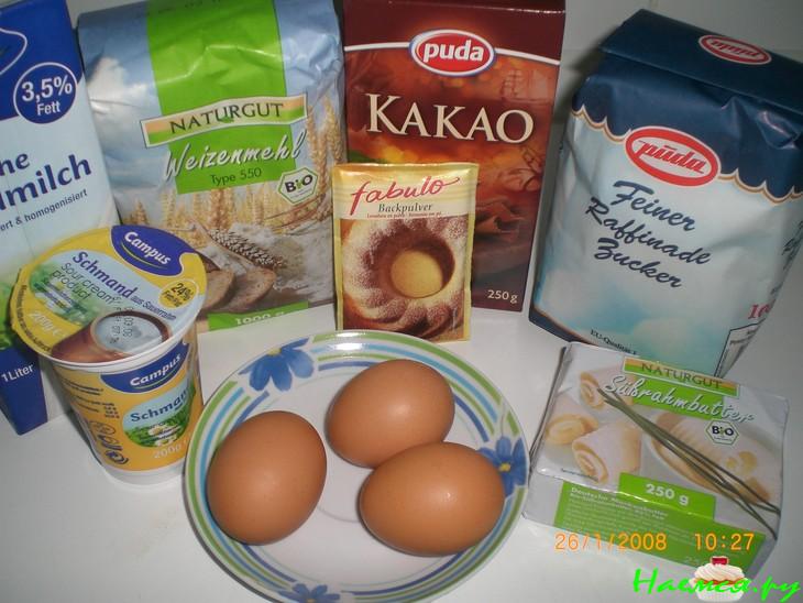 Торт 'Прага' со сливочным кремом в шоколадной глазури