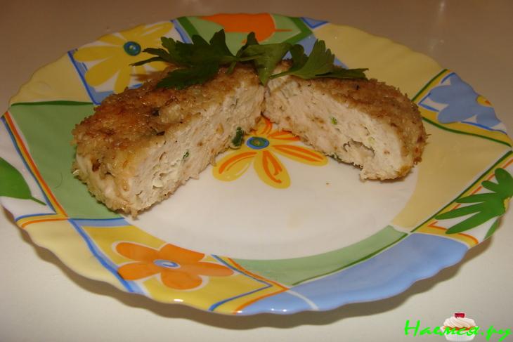 Котлета куриная в кунжуте