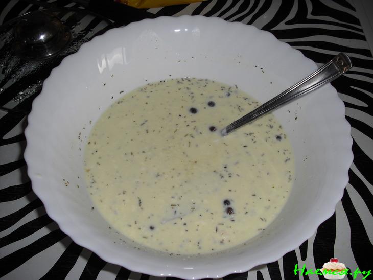 Кролик в сметане