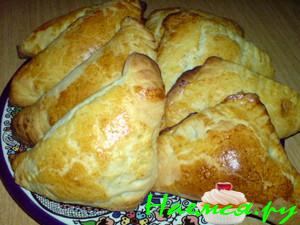 Пирожки на кефире с маком и медом