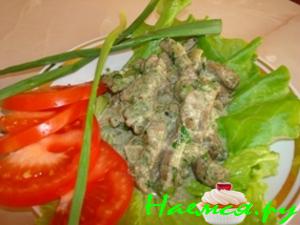 Печенка под зеленым соусом