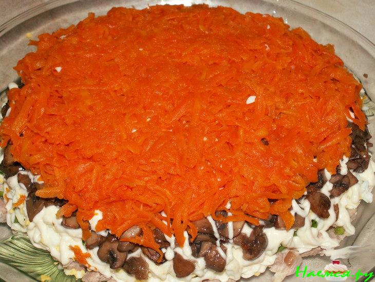 Салат "Сказка" с телячьей вырезкой и королевскими шампиньонами