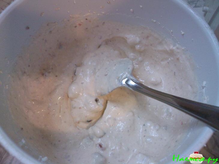 Пасха ореховая с черносливом и вишней