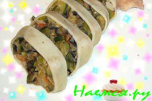 Фаршированный кальмар с овощами из пароварки Фаршированный кальмар с овощами из пароварки