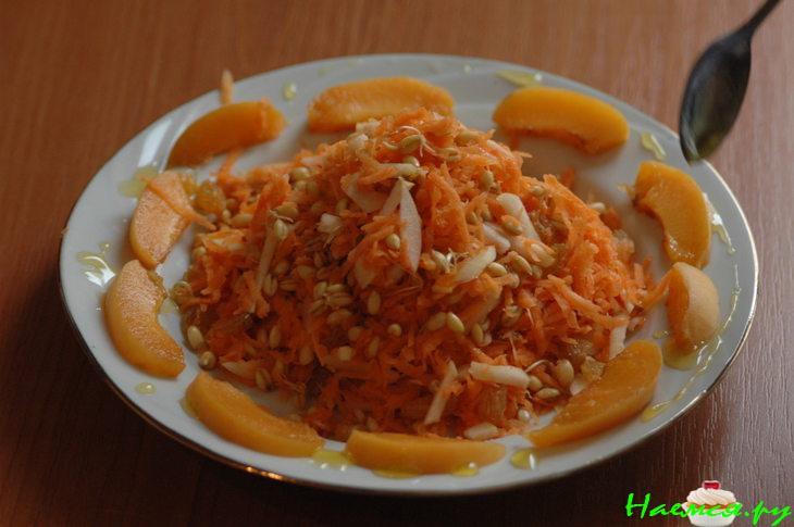 Салат с пророщенной пшеницей