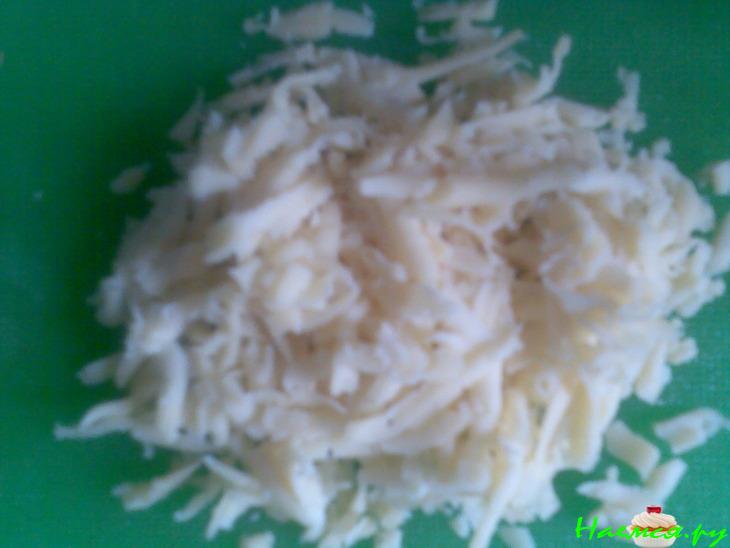 Горячие бутерброды с колбасой и помидором Горячие бутерброды с колбасой и помидором