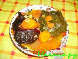 Голубцы из свекольных листьев