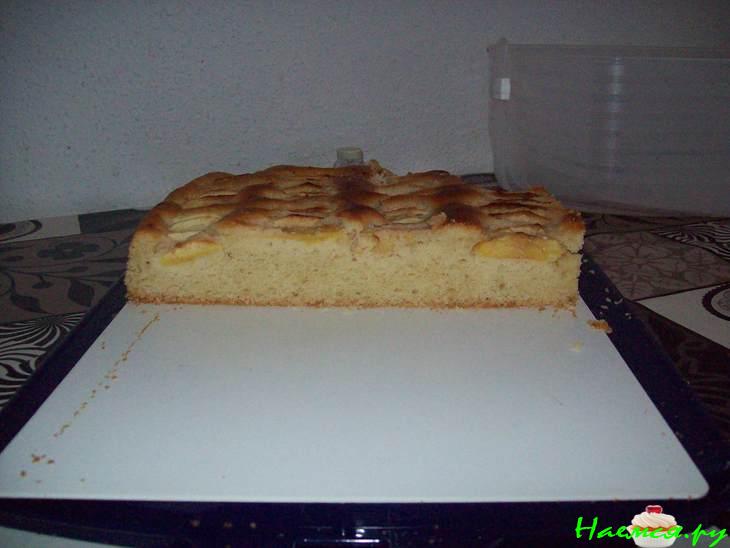 Пирог с яблоками быстрый