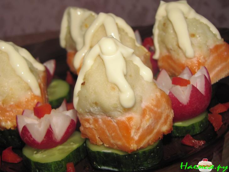 Рыбные пирамидки