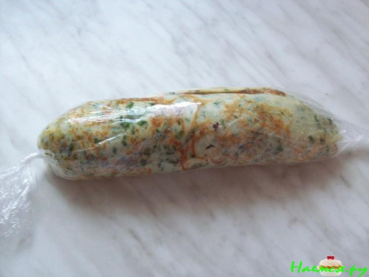 Блинчатый рулет с лососем