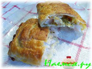 Филе пангасиуса с сыром бри, запеченное в слоеном тесте