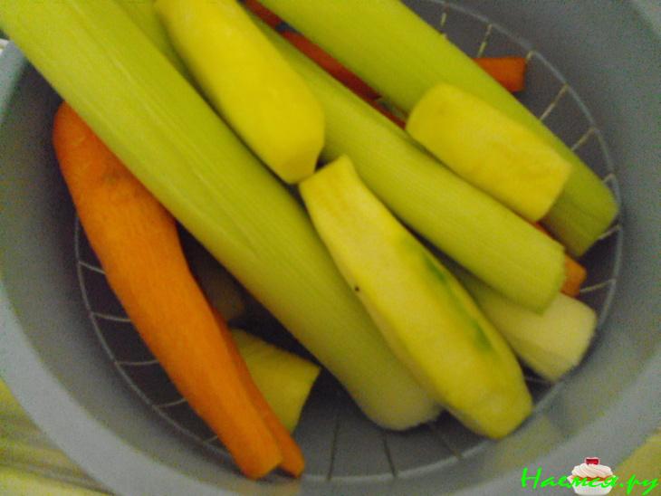 Пирог 'Весенний' с кабачками и сыром