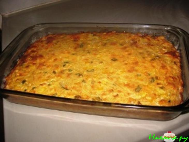 Запеканка с вермишелью и кукурузой "Обжорка"