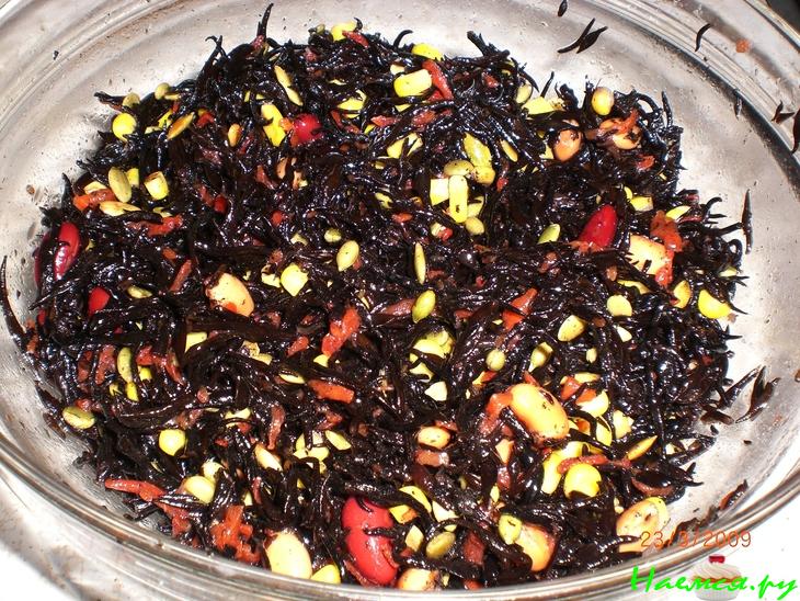 Яичные маффины с морской капустой