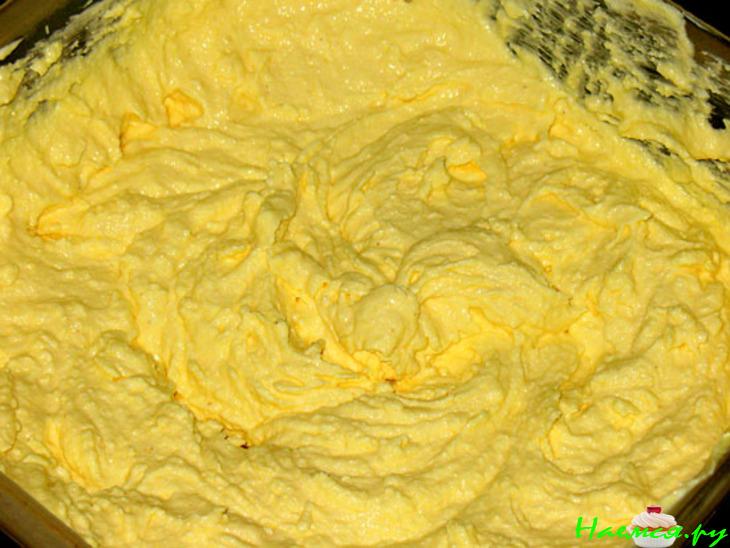 Творожный пирог с красными ягодами