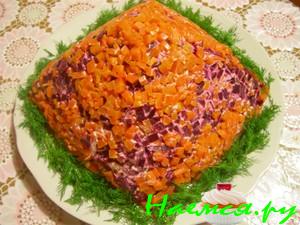 Салат "Пирамида"