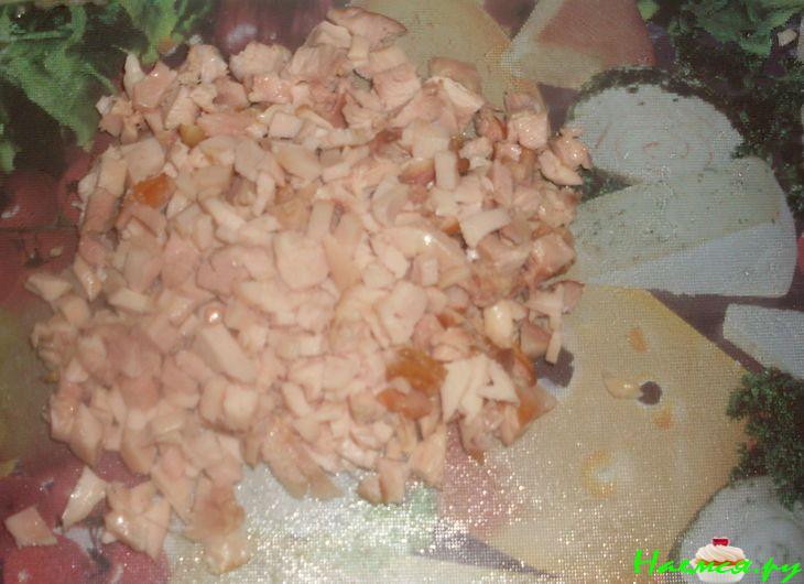 Салат "Любимый" с копченым окороком