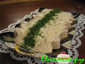 Осетрина с соусом из хрена